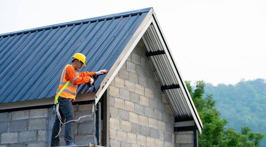Professional residential roofers in Tallmansville, WV